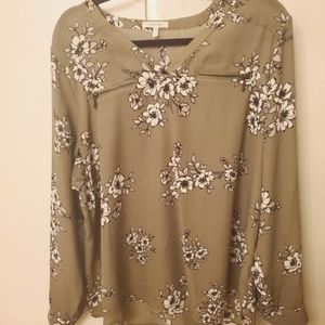 👚 Maurices Brand Women's Blouse Plus Size 1X/Olive/Floral